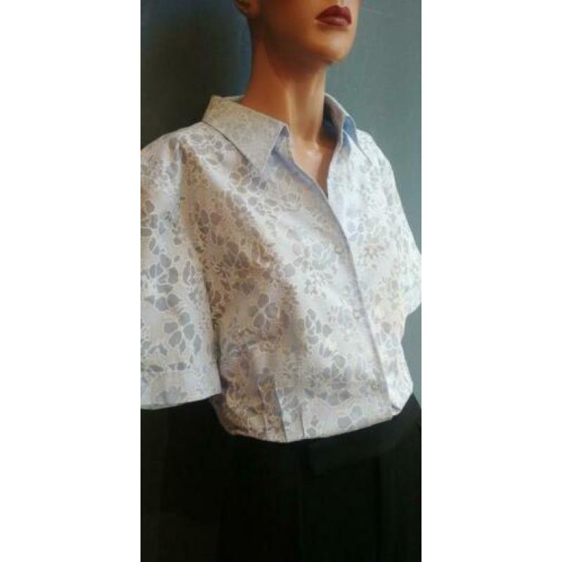 Vintage blouse (90s) met doorzichtige bloemetjes ( MT 44)