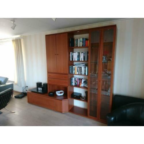Kernsenhouten Hülsta wandmeubel te koop