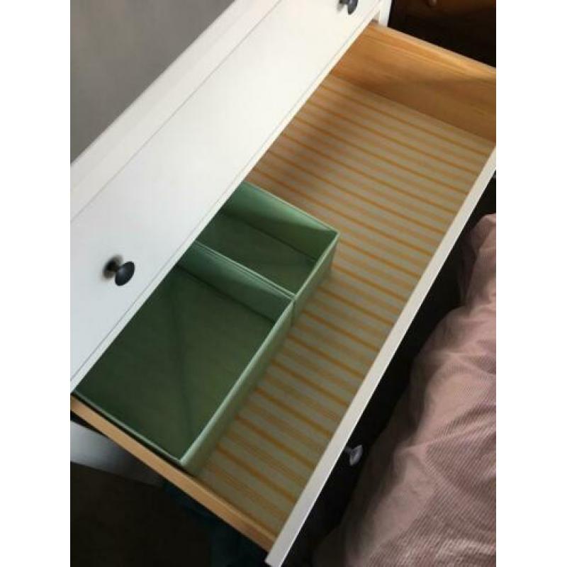 Hemnes kast wit!