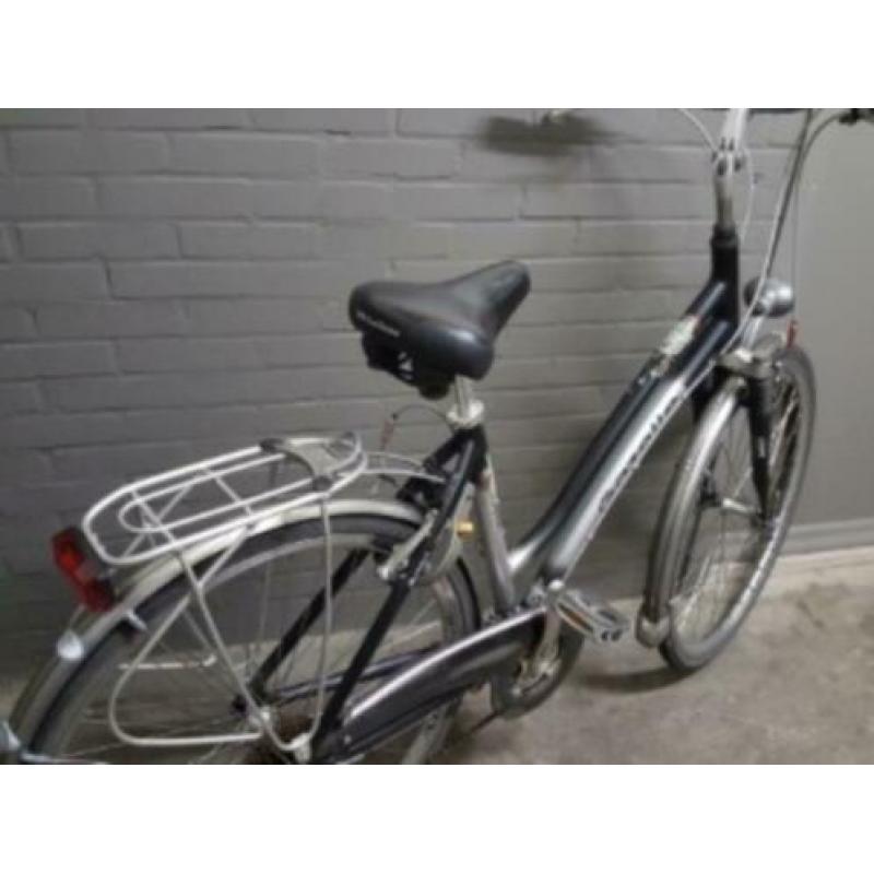 In zeer goede staat gazelle bahia damesfiets 53cm.
