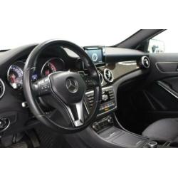 Mercedes-Benz GLA-Klasse 250 | 211 pk | Automaat | Cruise |