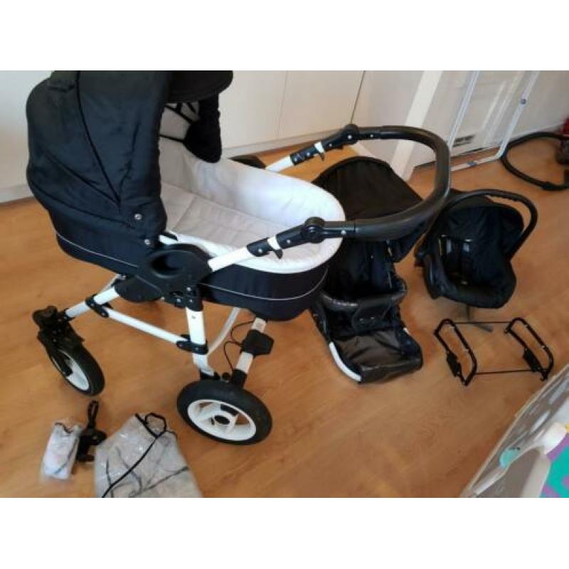 Baby/Toddler Pram and Car Seat