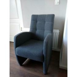 6 Eetkamerstoelen met wieltjes, stoelen met armleuning