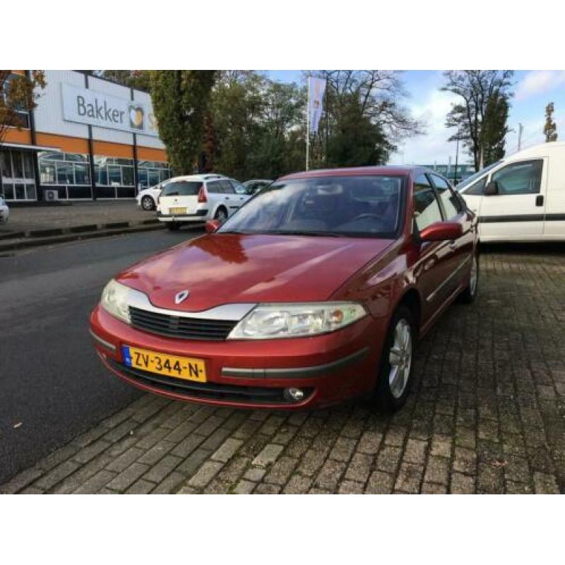 Renault Laguna 2.2-16V dCi Initiale AUT.* NAVI* APK 04-2021!