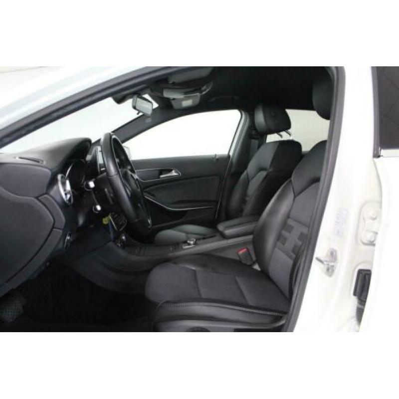 Mercedes-Benz GLA-Klasse 250 | 211 pk | Automaat | Cruise |