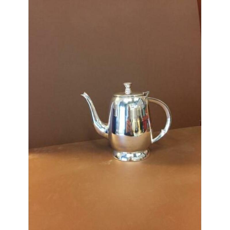 Koffie en theepot zwaar verzilverd