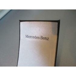 Mercedes-Benz :brillebox-brillenkoker