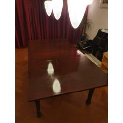 Massief eikenhouten eettafel