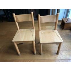 Stoeltjes voor kinderen, vintage stoelen, kinderstoelen