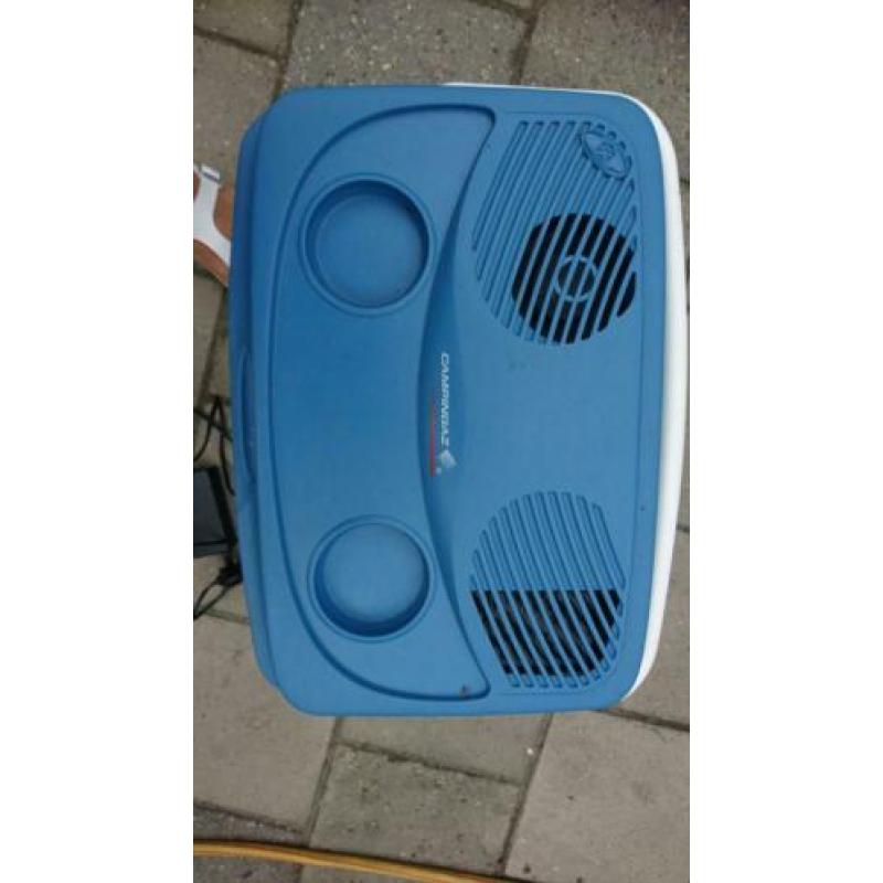 Electrische koelbox van het merk Campinggaz 28L type 204109