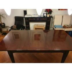 Massief eikenhouten eettafel