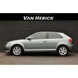 Audi A3 1.6 TDI Attraction Pro Line / Clima / Cruise / Nette