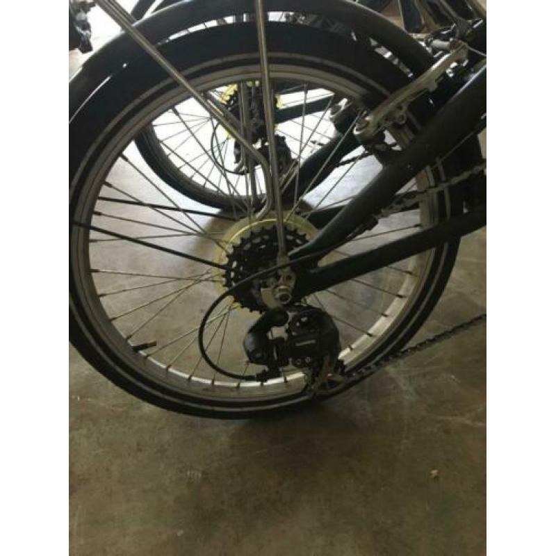 2 vouwfietsen met versnelling