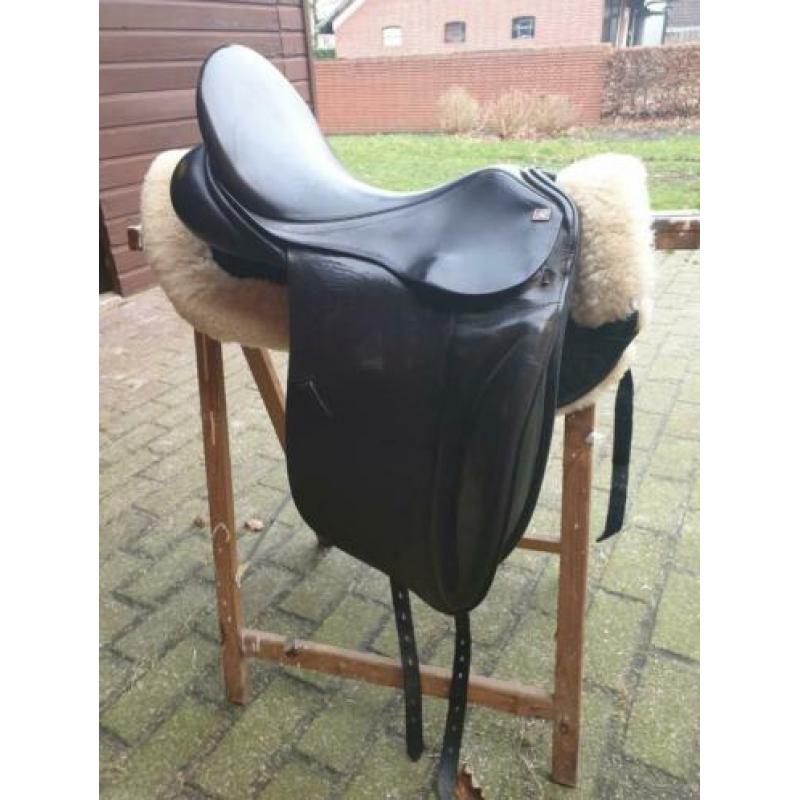 Rossner dressuur zadel
