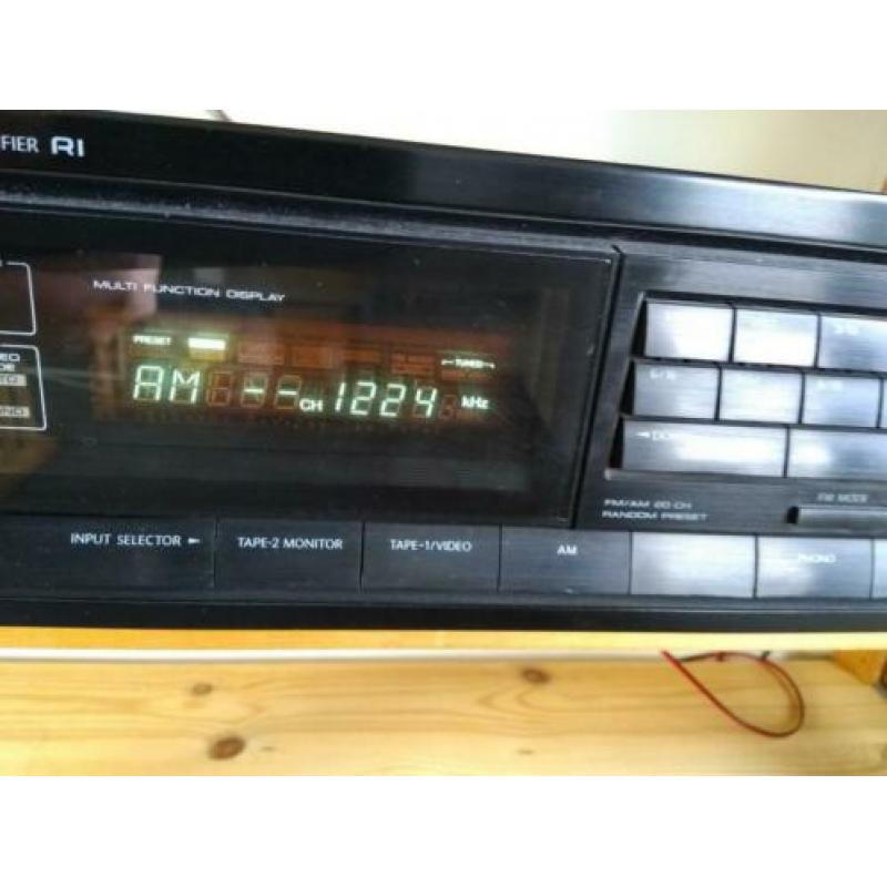 Onkyo TR 820 receiver