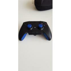 Razer Raiju PC en PS4 Scuf Controller