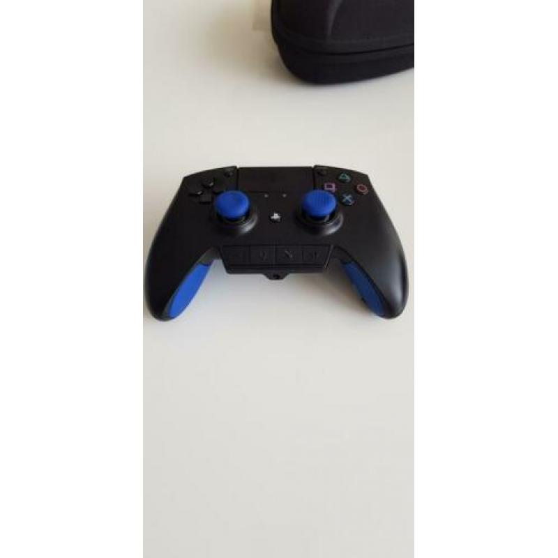 Razer Raiju PC en PS4 Scuf Controller