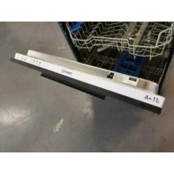 INDESIT Luxe Volledig Inbouw Vaatwasser A+ !!! 100 EURO !!!