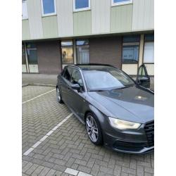 Audi A3 2.0 TDI 135KW Sportback Aut 2016 Grijs Quattro B&O