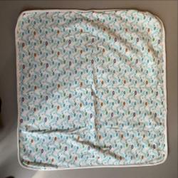 Diverse inbakerdoeken of capes voor baby’s