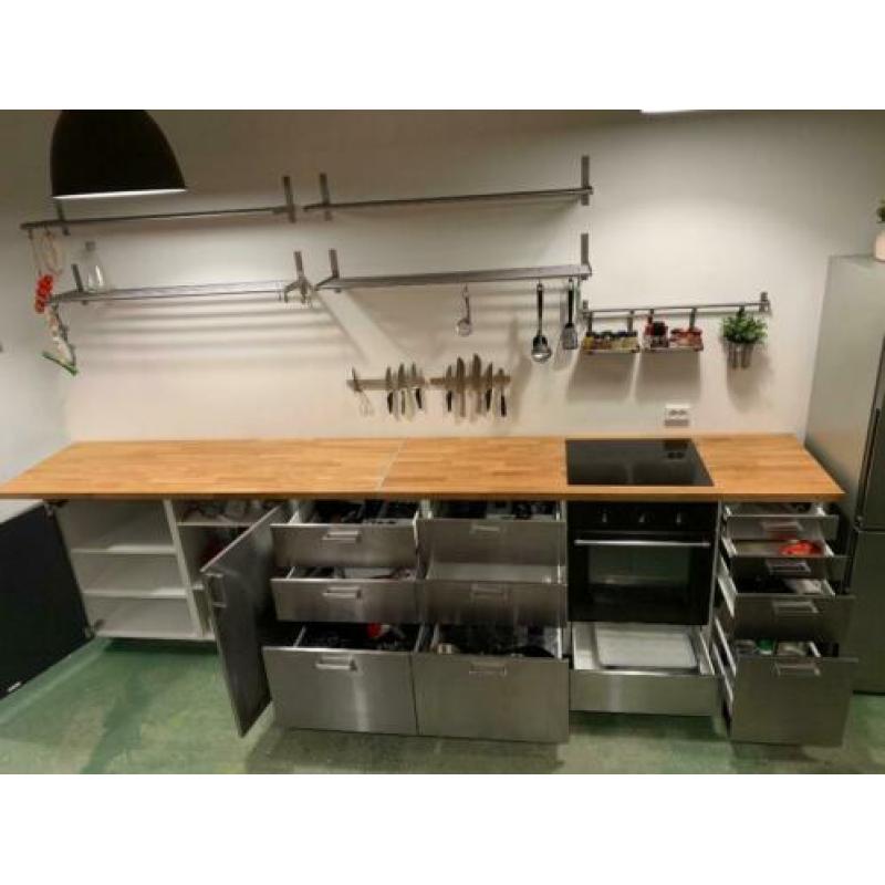 Inductiekookplaat met booster