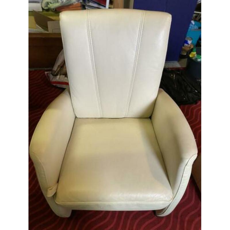 Crème kleurige lederen eettafelstoelen! 4 stuks
