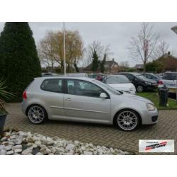 Volkswagen Golf V 1.6-16V GTI LOOK BBS Velgen Verlaagd Clima
