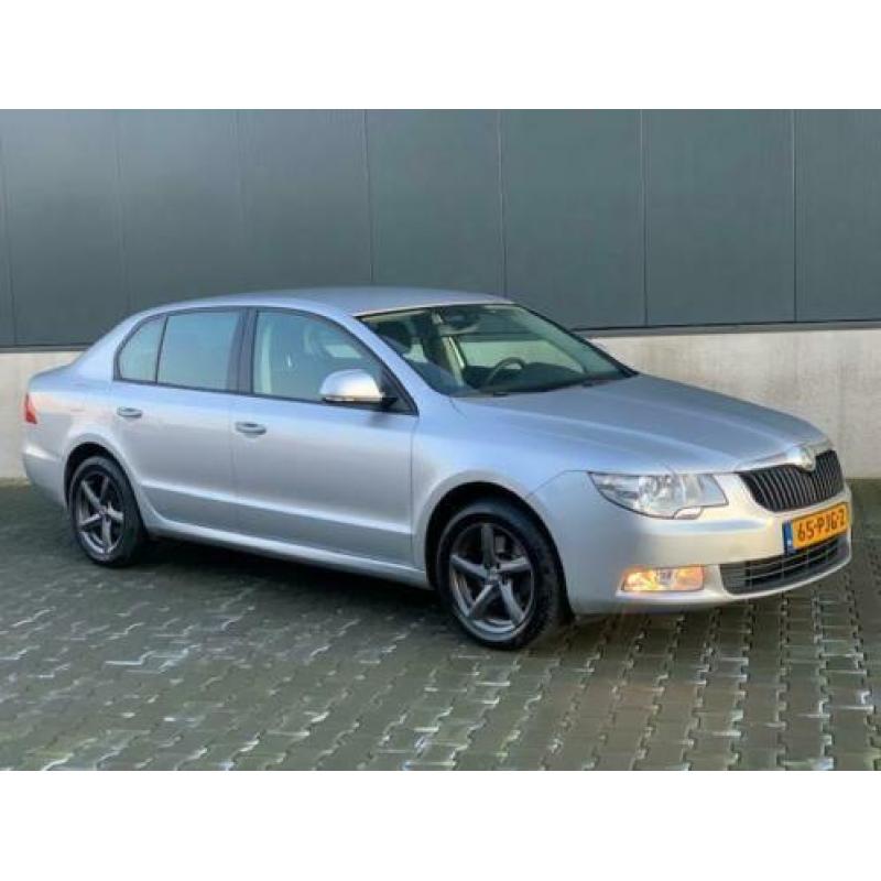 Skoda Superb 1.4 TSI Comfort Airco/Apk/N.A.P