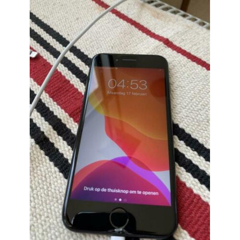 iPhone 7 128Gb