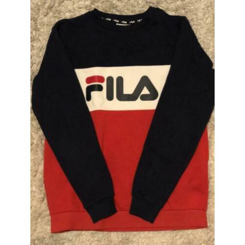 Fila trui/hoodie 146-152 XS