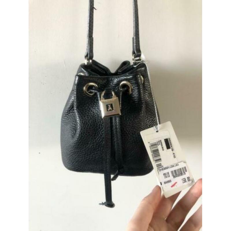 Patrizia Pepe bucket bag leer