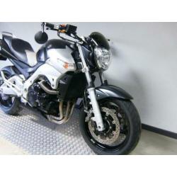 SUZUKI GSR 600 (bj 2007) GSR600