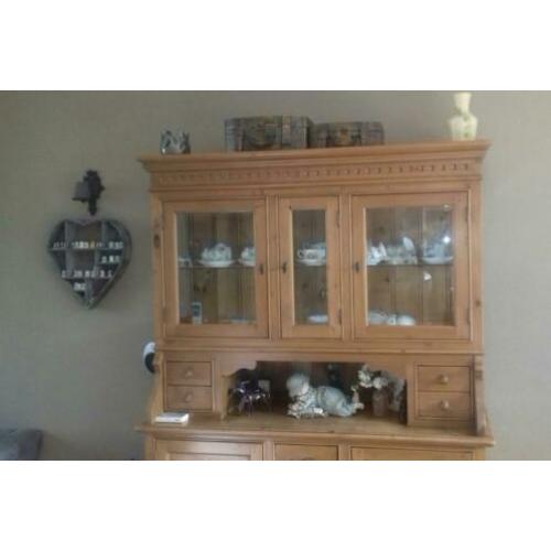 Vitrine / buffetkast