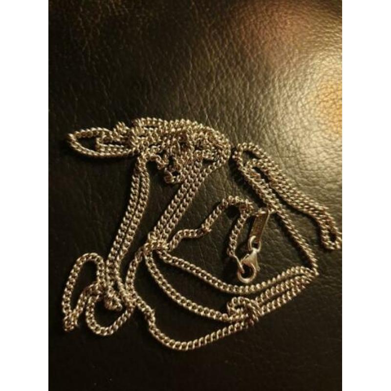 Mooie zilveren Zinzi ketting. Lengte 90 cm!!