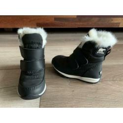 Sorel Whitney todler snowboot maar 24 zgan.