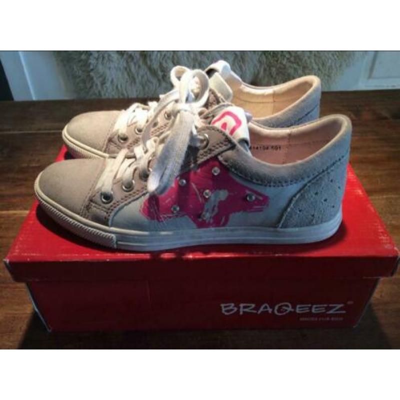 Nette gympen sneakers maat 35