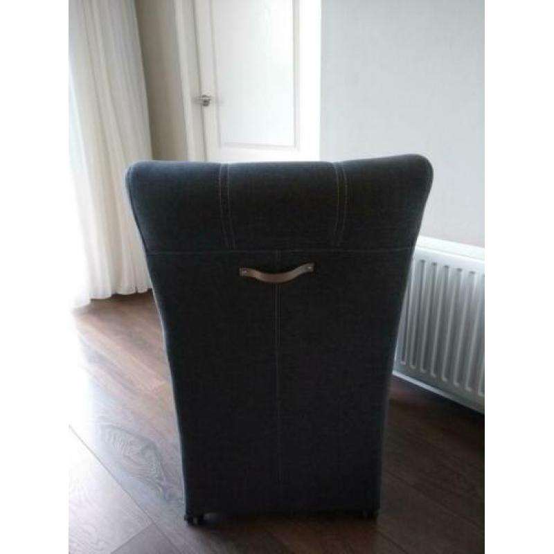 6 Eetkamerstoelen met wieltjes, stoelen met armleuning