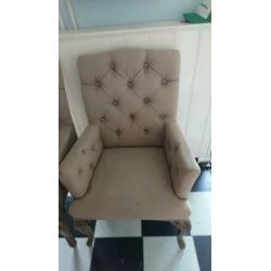 Gratis op te halen twee stoelen