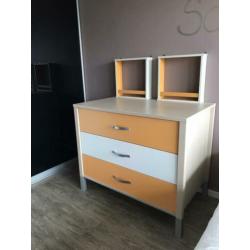 Commode én kledingkast 1 prijs