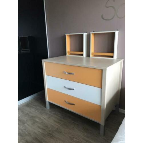 Commode én kledingkast 1 prijs