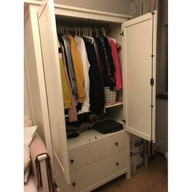Kledingkast Ikea. Hemnes