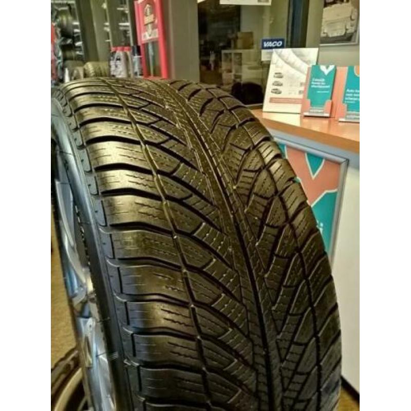 18 inch Mercedes E klasse W213 velgen met winterbanden!