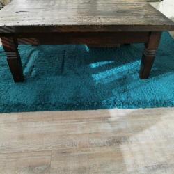 Robuuste koloniale salontafel