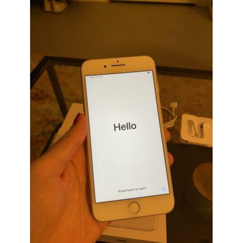iPhone 8 Plus 64gb wit