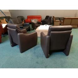 Wauw! 2 Zgan W.Schillig fauteuils echt leer zie,