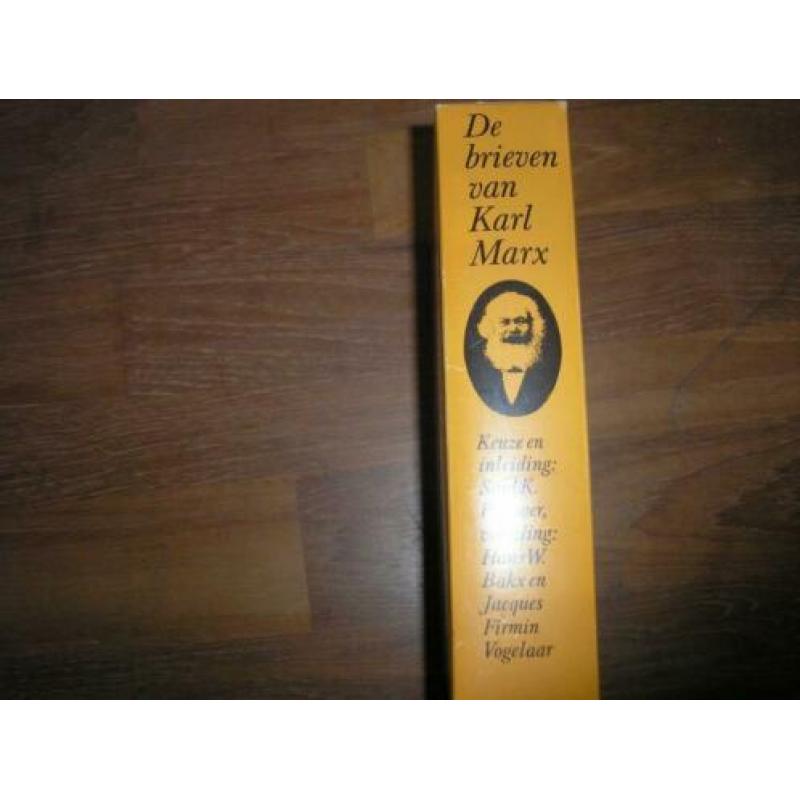 2 dl Brieven Karl Marx (in cassette). Softcover, Linnen kaft