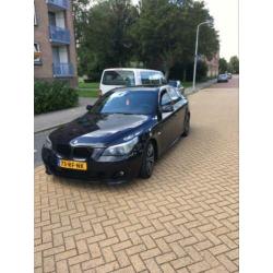 BMW 535d AUT M pakket carbonzwart