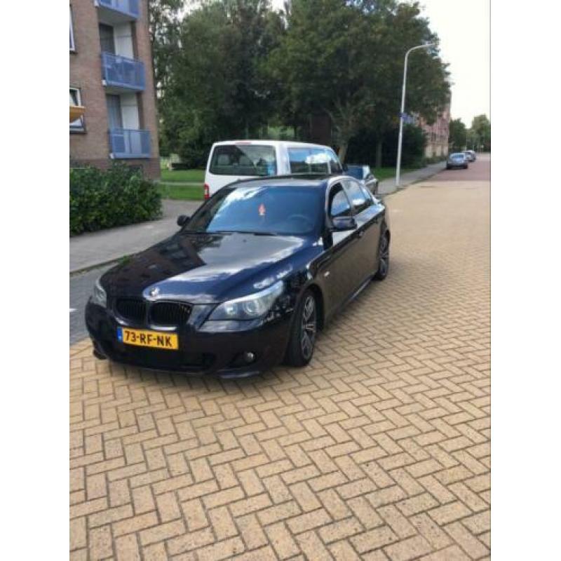 BMW 535d AUT M pakket carbonzwart