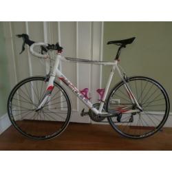 Bulls Dames racefiets tiagra triple