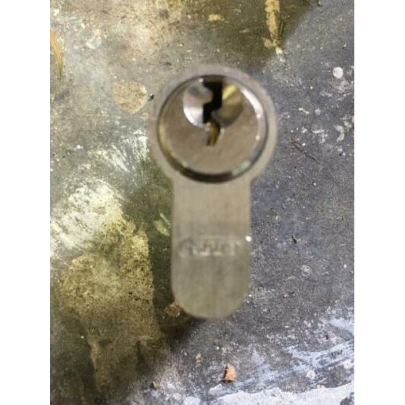 Abus cilinders 70 stuks